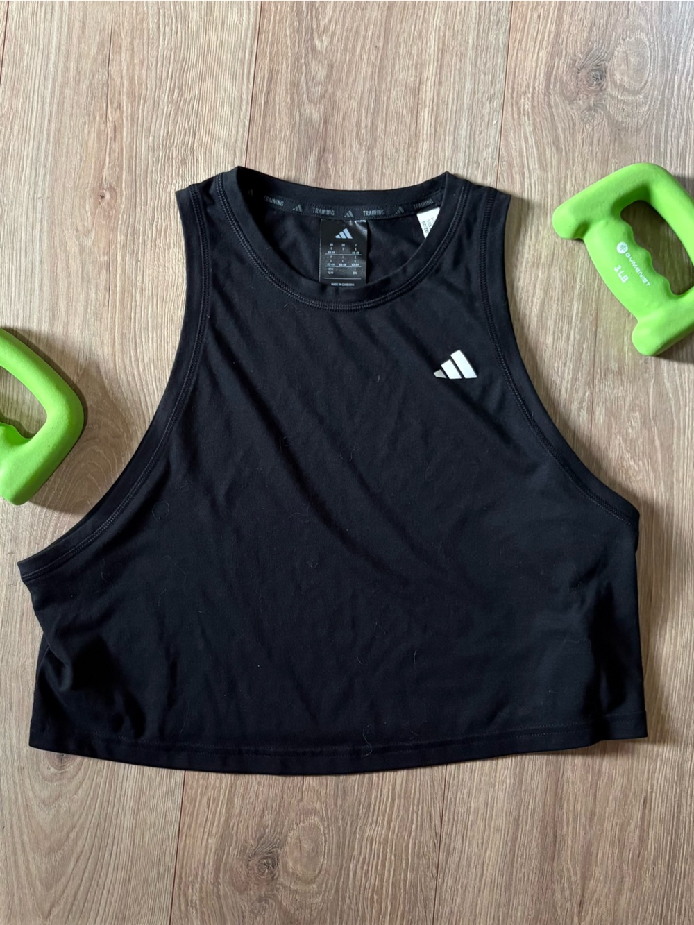 Adidas Athletic Crop Top 🖤